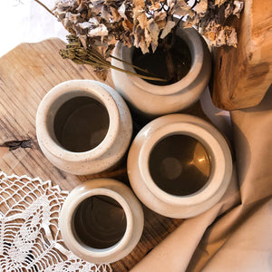 Anciens pots à condiments